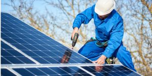 Installation Maintenance Panneaux Solaires Photovoltaïques à Belle-Isle-en-Terre